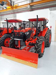 Tracteur agricole Kubota M9540 85HP 4WD, moteur diesel à 4 cylindres avec roues 4x4, composants de base comprenant une pompe à engrenages, vente dans le monde entier - Product Image 4