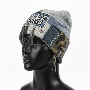 Gorro de punto premium para hombre, tejido de lana acrílica, diseño de panel de parche con parche tejido, ojales metálicos, gorro jacquard personalizado - Product Image 5