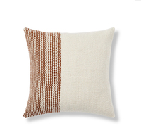 Housse de coussin en laine faite à la main par un designer |   Housse de coussin décorative bohème en kilim berbère marocain tissé à la main