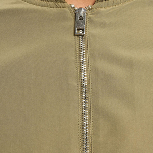 แจ็คเก็ตบอมเบอร์คอตั้งสำหรับผู้ชาย ผลิตตามสั่ง ขายส่ง รับทำแบรนด์เอง บริการ OEM กันน้ำ เป็นมิตรกับสิ่งแวดล้อม คุณภาพสูง - Product Image 4