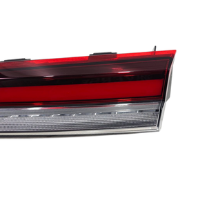 ไฟเบรกหลังขวาในตัวประตูรถ รุ่น SKODA Karoq หมายเลขอะไหล่ 57A945308C (18>) - Product Image 3