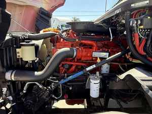 Compre con nosotros: Camión semirremolque USADO 2021 LT Sleeper - Techo elevado, 450HP, automático, listo para enviar a todo el mundo - Product Image 5