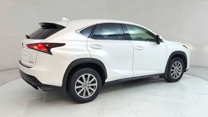 2020 L-e-x-u-s N X 300 AWD bajo kilometraje y precio asequible en stock listo para enviar - Product Image 3