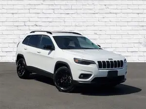 2023 Jeep Cherokee Altitude Lux - Product Image 6