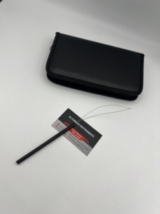 Perles pour extensions de cheveux couleur noir mat avec poignée à boucle pour l'application des perles, entièrement personnalisables avec nom de marque sur mesure - Product Image 5