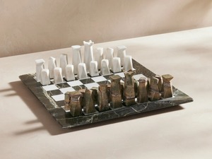 Nouvelle table d'échecs moderne pour la maison, le jardin, la chambre à coucher, le salon, les invités, autres occasions, baptême, diwali, mariage, sympathie, anniversaire - Product Image 5