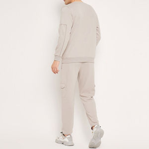 Survêtement personnalisé de haute qualité pour hommes approvisionnement direct d'usine graphique imprimé design empilé nouveau Style hiver haut grande taille - Product Image 4