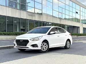 USATO 2025 Hyundai Accent GL 1.4L Potenza 107 CV 4 Cilindri 4x2 Carburante Benzina Euro6e Trazione Anteriore Trasmissione Automatica Guida a Sinistra - Product Image 4