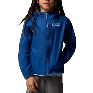 Veste pour garçons de haute qualité avec logo personnalisé, poches latérales, capuche réglable, design décontracté, prix de gros 2026 - Product Image 1