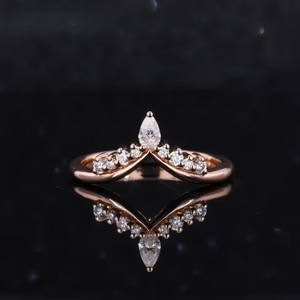 แหวนทองคำแท้ 14K ประดับเพชรเลี้ยงในห้องปฏิบัติการ สี E ทรงแฟนซีไลท์ ขนาด 2.5x4 มม. ทรงมาร์คีส์ สำหรับผู้หญิง - Product Image 3