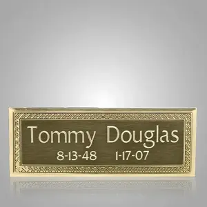 Vente en gros de plaques gravées en bronze avec nom, imprimées sur mesure, de style élégant pour le bureau et la maison, standard d'exportation de haute qualité - Product Image 2