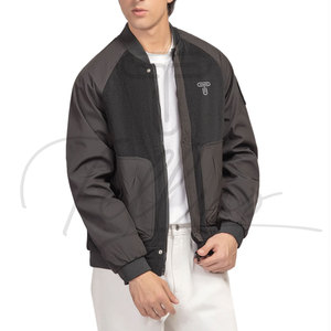 Chaquetas de Invierno Transpirables Personalizadas al por Mayor a Bajo Precio para Hombre, Estilo Urbano, Gruesas, con Logotipo Frontal, Hechas en Pakistán - Product Image 3