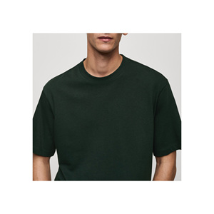 Camiseta Gráfica Oversize Unisex, Moderna y a la Moda para un Estilo Urbano y para el Día a Día - Product Image 3