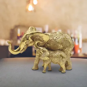 Statue d'animal en métal faite à la main, tendance moderne, de haute qualité, centre de table pour salon, décoration de villa et de jardin - Product Image 1