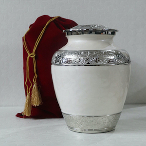 Urne funéraire blanche de designer pour garder les cendres d'enfants adultes ou d'animaux domestiques Urne souvenir fournie par HHO de l'Inde - Product Image 6