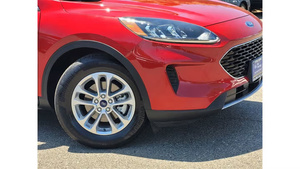 Ford Escape SE Hybrid FWD 2022 d'occasion en excellent état - Product Image 5