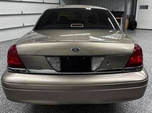 ฟอร์ด แอโรสตาร์ อินเตอร์เซปเตอร์ ปี 2024 เกียร์ธรรมดา เทอร์โบ เบาะหนังสีเข้ม รถซีดาน ขาย - Product Image 5