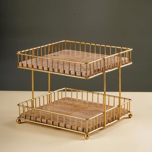 Plateau de rangement décoratif en métal et bois, organisateur en fil doré, plateau en bois, organisateur moderne rustique, décoration minimaliste dorée - Product Image 3