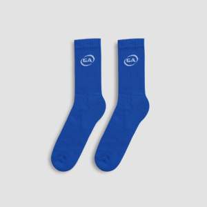 Chaussettes de sport montantes personnalisables bleues pour l'automne, brodées, respirantes et anti-transpiration - Product Image 2