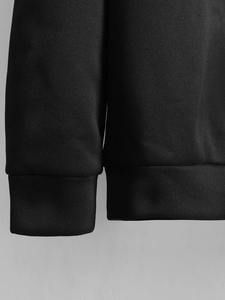 Ensemble de survêtement DTG pour femmes Ensemble de survêtement à capuche aux couleurs personnalisées Ensemble de jogging pour femmes - Product Image 3