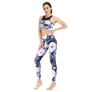 Ensemble de yoga pour femme avec impression par sublimation au design unique, taille haute, coupe confortable, ensemble de vêtements de sport côtelés pour femme - Product Image 1