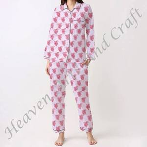 Conjunto de Pijamas de Algodón 100% para Mujer, Ropa de Dormir Suave para el Hogar, Conjunto de Pijamas de Primavera/Verano con Estampado Floral/Personajes/Letras/Patrón/Vacaciones/Árbol, Modelo PJ126 - Product Image 3