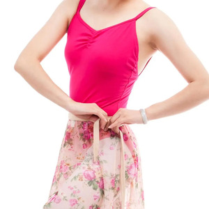 Venta al por mayor Venta caliente al por mayor Niñas sin espalda Sexy baile leotardo adulto moda diseño Ballet leotardo - Product Image 3