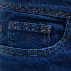 Pantalon en jean pour hommes de la meilleure qualité fabriqué en usine Offre Spéciale dans un style décontracté motif léger et droit taille moyenne - Product Image 4