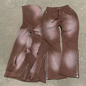 OEM Logo personnalisé toutes les impressions de broderie de détresse poids lourd 300 GSM 100% coton Streetwear à capuche ensemble de pantalons de survêtement évasés - Product Image 3