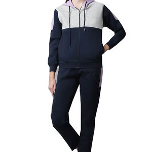 Chándal de mujer personalizado Traje de jogging de mujer hecho a medida Hecho en Pakistán Sublimación Chándales de mujer Diseño de servicio OEM - Product Image 5