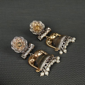 Pendientes Jhumka de Elefante Chapados en Oro y Plata Antigua, Estilo Bollywood, Regalo para Ella - Product Image 4