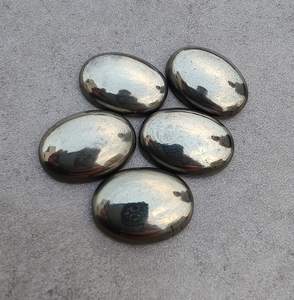 คุณภาพ 3A + 100% ไพไรต์ทองคําธรรมชาติธรรมชาติรูปไข่ Cabochon แบนกลับปรับเทียบอัญมณีหลวมในราคาขายส่ง OEM จํานวนมาก - Product Image 5