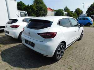 RENAULT CLIO 2023 USADO, 1.0CCM GASOLINA/ 1.3L GASOLINA, TRANSMISIÓN MANUAL EDC 67KW 65HP 1.0CCM EURO 3 EN VENTA - Product Image 6