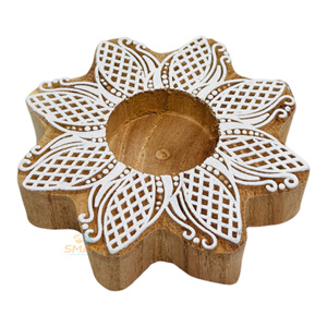 Portavelas de Madera en Forma de Estrella, Hecho a Mano, Ecológico, Impreso en 2 Colores (Sin Vela), Oferta Inteligente y Moderna para Festivales - Product Image 1