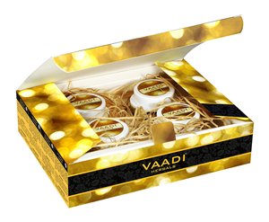 Vaadi Herbals Kit facial en or 24 carats avec feuilles d'or, souci, huile de germe de blé et extrait de zeste de citron 110g pour éclaircir la peau - Product Image 1