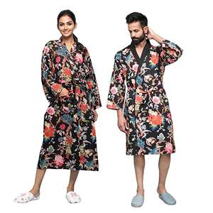 Albornoces unisex cómodos hechos a mano perfectos en algodón con cuello en V impreso ligero largo Albornoz ropa de dormir para hombres y mujeres conjunto - Product Image 1