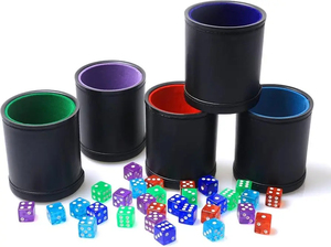 Juego de Vasos para Dados de Cuero Sintético Premium Personalizado – Vasos Silenciosos con Interior de Fieltro Colorido para Casino, Dados de Mentiroso y Tablet - Product Image 5