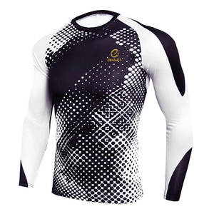 Dernier style de rashguard de compression pour homme, patchs personnalisés, impression par transfert thermique, tissu respirant antibactérien en polyester/nylon - Product Image 1