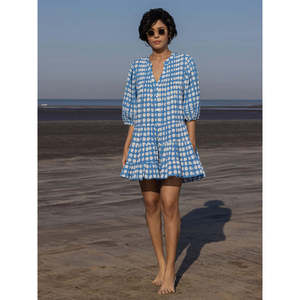 Robe midi vintage bleue à pois sans bretelles, tissée, avec ourlet à volants et boutons, coupe ample pour la plage - Product Image 1