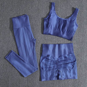Venta al por mayor Fitness Yoga Wear 3PCS Entrenamiento sin costuras Mujeres gimnasio ropa deportiva Sujetador y pantalones cortos Conjunto de Yoga de alta calidad - Product Image 4