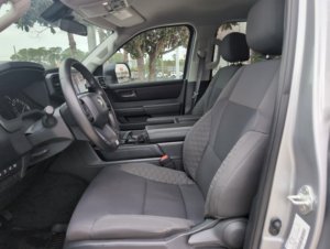 โตโยต้า ทันดรา 2WD SR5 ปี 2024 มือสอง สภาพดี - Product Image 4