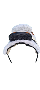 Selle de cheval blanche professionnelle espagnole Vequera avec arbre en fibre de verre et étrier en plastique Taille disponible en 15 ",16",17" - Product Image 5