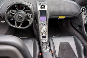 Gran Oferta: McLaren MP4-12C Spider Usado del 2013 - Product Image 2