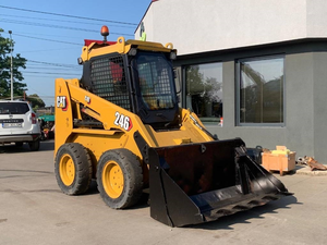 รถตักล้อยางขนาดเล็ก CAT 246D มือสอง พร้อมเกียร์ มอเตอร์ ปั๊ม และเครื่องยนต์ - ใช้งานมาแล้ว 20-30 พันชั่วโมง น้ำหนัก 3393 กก. นำเข้าจากฝรั่งเศส ผ่านการทดสอบและรับรองแล้ว - Product Image 3