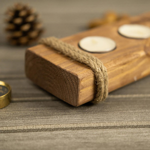 Lanterne en bois naturel massif en noyer avec trois trous pour la décoration de la maison et les occasions de Noël - Product Image 4