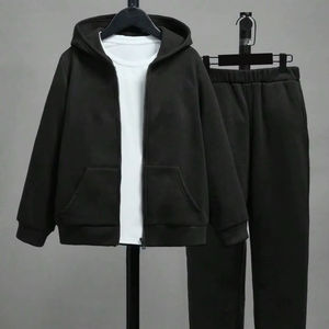 Survêtement pour enfants avec étiquettes de marque personnalisées polaire douce et respirante design tendance coutures durables impression par sublimation commandes en gros - Product Image 2