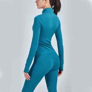 Conjunto de ropa de gimnasia de dos piezas para mujer, camiseta sin mangas y mallas, conjunto de Fitness, ropa de entrenamiento OEM personalizada para mujer, Yoga Se - Product Image 3