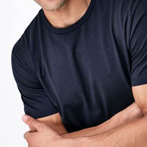 T-shirt de haute qualité pour homme et unisexe, basique bleu marine, 100% coton peigné - Product Image 6