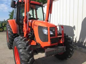 รถตักดีเซล M108S Kubota 2024 Kubota รถแทรกเตอร์ล้อหน้ารถแทรกเตอร์มีล้อ - Product Image 3
