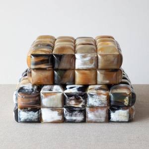 Nuestro exclusivo juego de cajas de cuerno hechas a mano de 2 cajas de joyería de cuerno natural de aspecto decente con cajas artesanales de MDF y decoración del hogar - Product Image 1